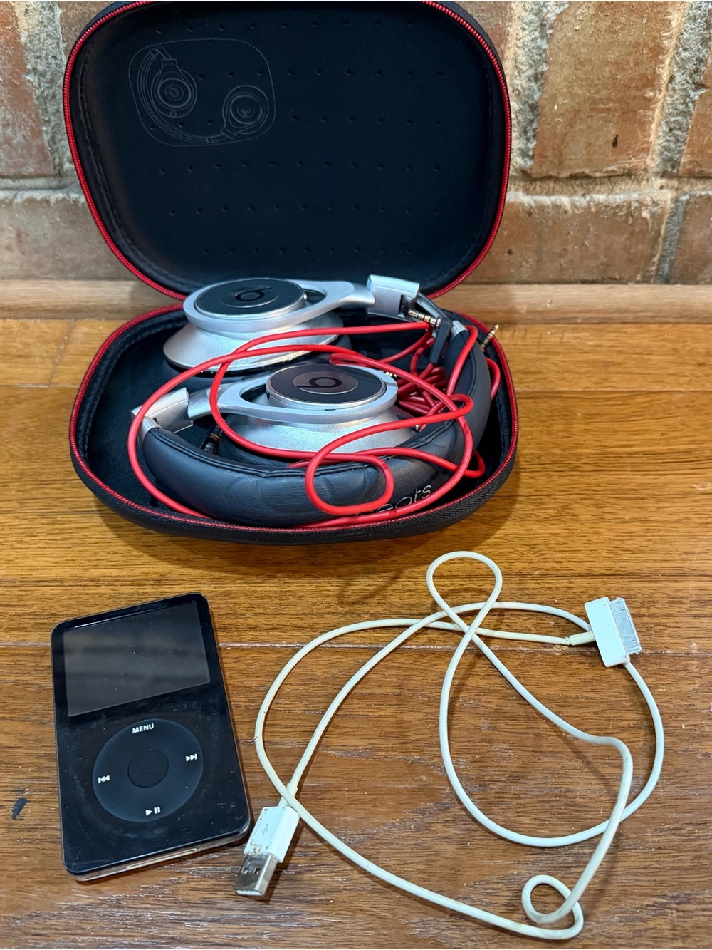 Vintage 30GB iPOD and beats headphones